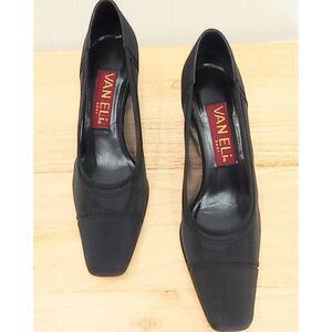 IOB VANELI black mesh mid height heels, square toe, square heel size 7